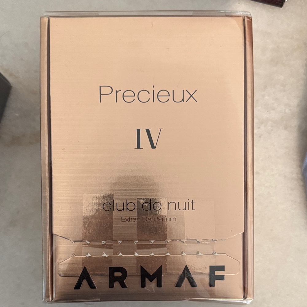 Armaf Precieux IV Club de Nuit Extrait De Parfum - Rose Gold Box